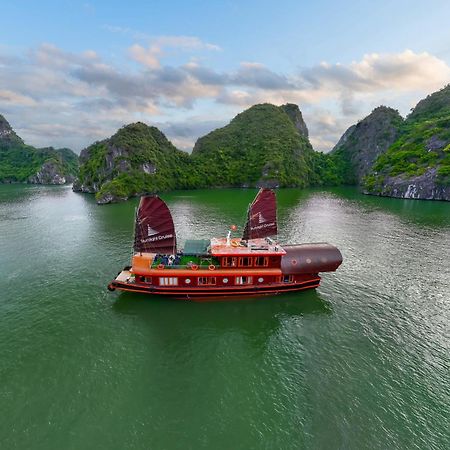 Hotel Sunlight Boutique Cruise - Cat Ba Island Hạ Long Exterior foto