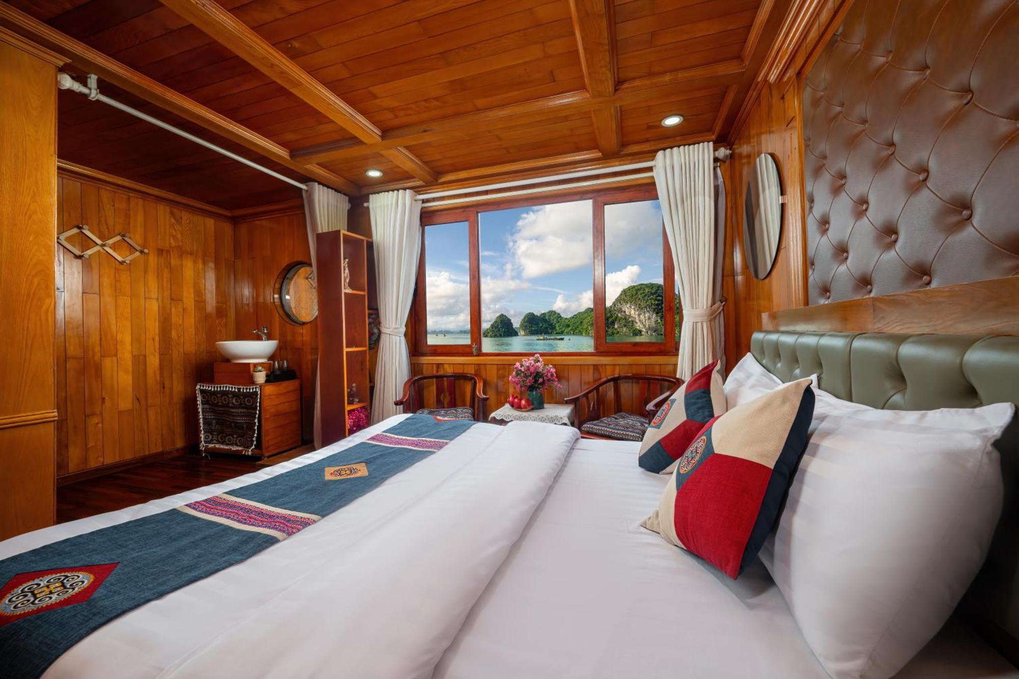 Hotel Sunlight Boutique Cruise - Cat Ba Island Hạ Long Exterior foto